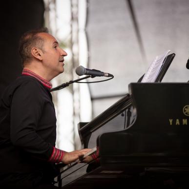 Pasaulinio garso pianistas vasaros festivalyje Šiauliuose prabilo lietuviškai
