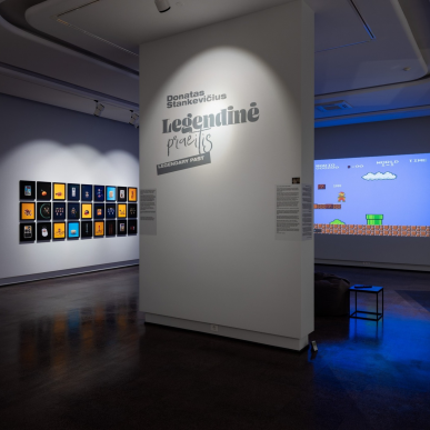 Ekskursija parodoje „Legendinė praeitis“ su autoriumi Donatu Stankevičiumi